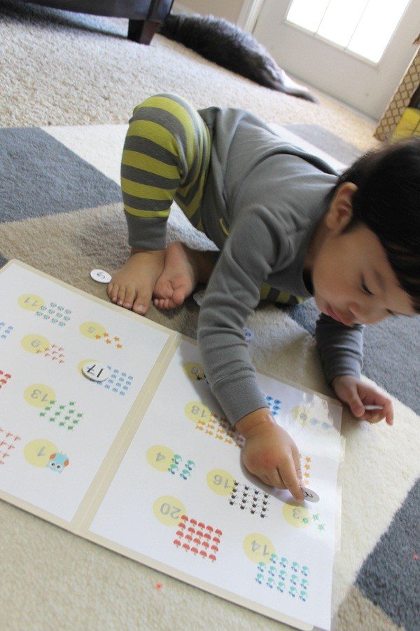 Những kỹ năng sống quan trọng bố mẹ cần dạy con từ 2 đến 18 tuổi