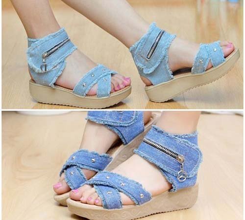 Cách diện sandal vải lãng mạn đón Thu sang