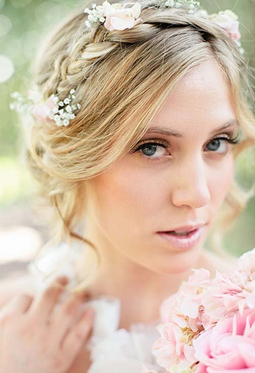 Mùa cưới 2015: 3 kiểu tóc cô dâu tuyệt đẹp trong ngày cưới