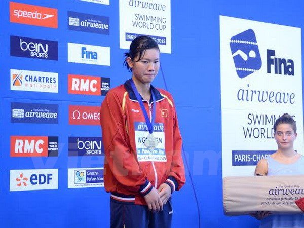 Ánh Viên giành huy chương đồng tại Cúp bơi lội thế giới Paris