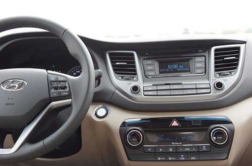 Hyundai Tucson 2016, đối thủ của Mazda CX-5 ra mắt giá từ 925 triệu đồng