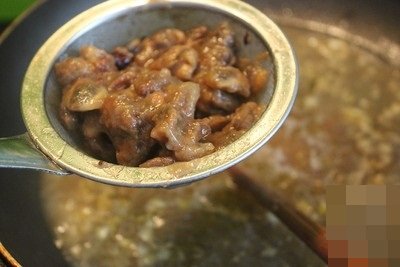 Phở trộn kiểu mới cho bữa trưa đủ chất ngon miệng