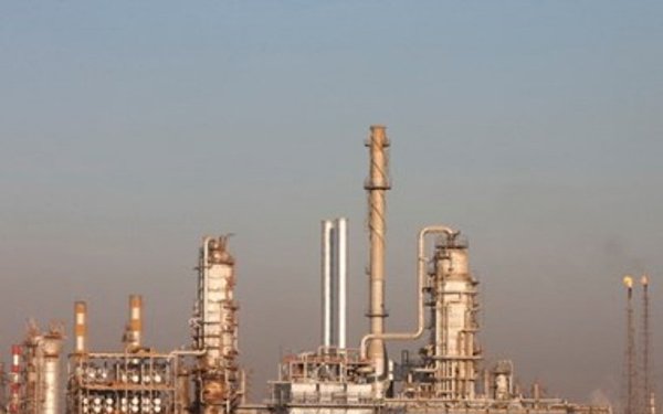 Sản lượng dầu mỏ của Iran tăng cao nhất trong 3 năm