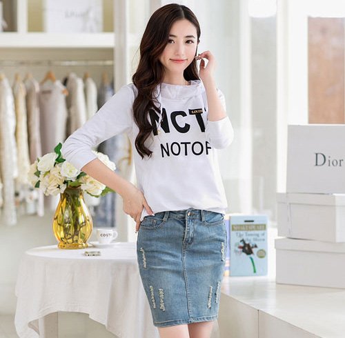 Chân váy denim - phong cách nổi bật dành cho cô nàng mùa thu