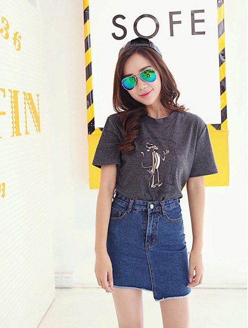 Chân váy denim - phong cách nổi bật dành cho cô nàng mùa thu