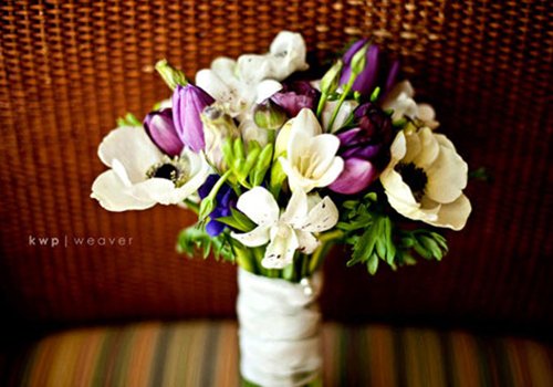 Chọn hoa cưới màu sắc theo tính cách cô dâu