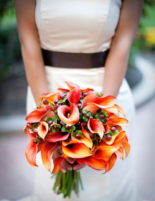 Chọn hoa cưới màu sắc theo tính cách cô dâu