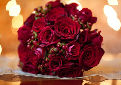 Chọn hoa cưới màu sắc theo tính cách cô dâu