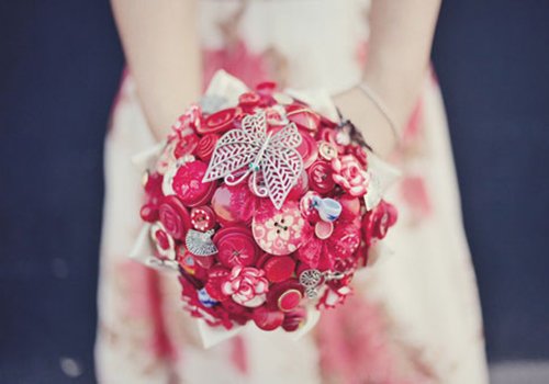 Chọn hoa cưới màu sắc theo tính cách cô dâu