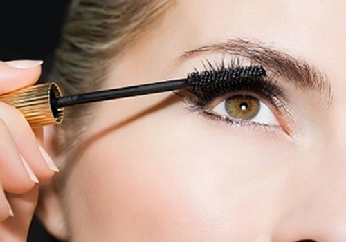 Bí quyết dùng mascara bạn gái phải biết