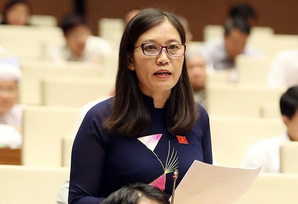 Tạm nhập và “bỏ quên” tái xuất đến gần 2 triệu tấn xăng dầu?