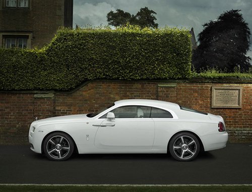 Rolls-Royce trình làng Wraith mang cảm hứng bóng bầu dục