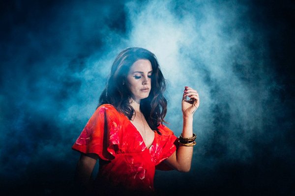 'Honeymoon': Bản ngã đàn bà của Lana Del Rey