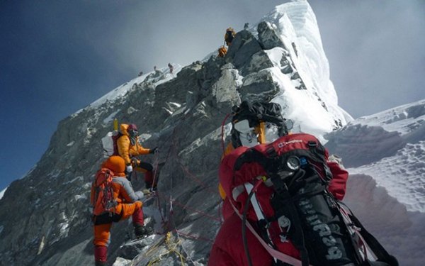 Sự thật ít biết về đỉnh Everest