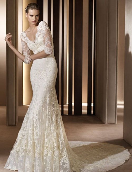 Váy cưới mùa thu tuyệt đẹp che khuyết điểm cho cô dâu vai rộng