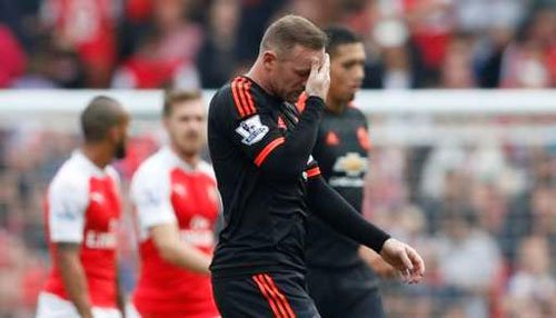 MU – Van Gaal: Đã đến lúc để Rooney dự bị