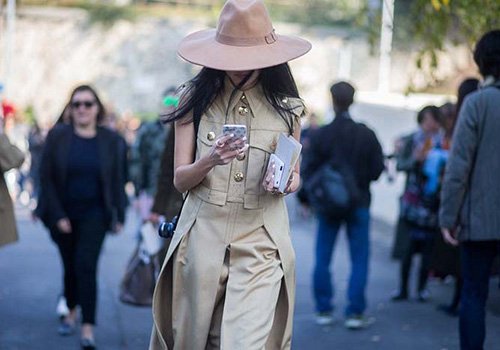 Những bức ảnh street style siêu chất của tuần lễ thời trang Paris 2016