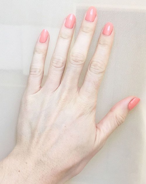 3 bước đơn giản để vẽ móng tay kiểu vân gỗ đang hot