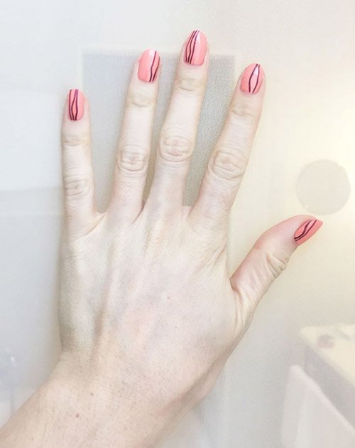 3 bước đơn giản để vẽ móng tay kiểu vân gỗ đang hot