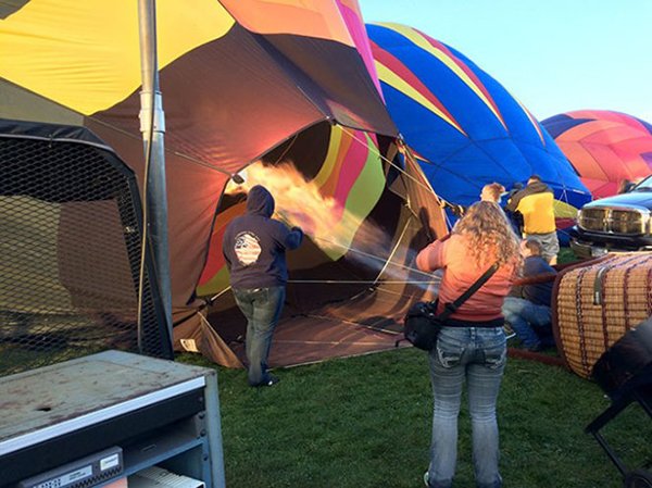 Sắc màu rực rỡ tại lễ hội khinh khí cầu Balloon Fiesta 2015
