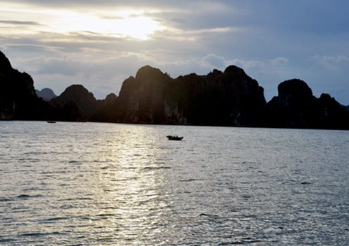 Kinh nghiệm du lịch Vịnh Hạ Long