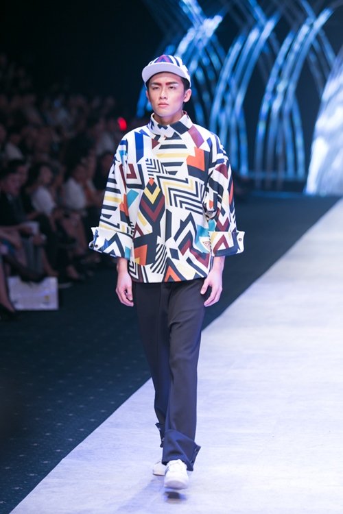 9 xu hướng gây "thổn thức" tại sàn diễn VIFW 2015