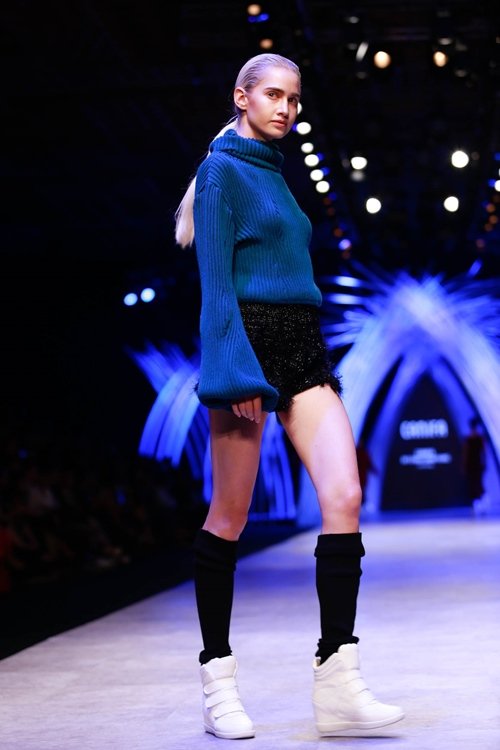 9 xu hướng gây "thổn thức" tại sàn diễn VIFW 2015