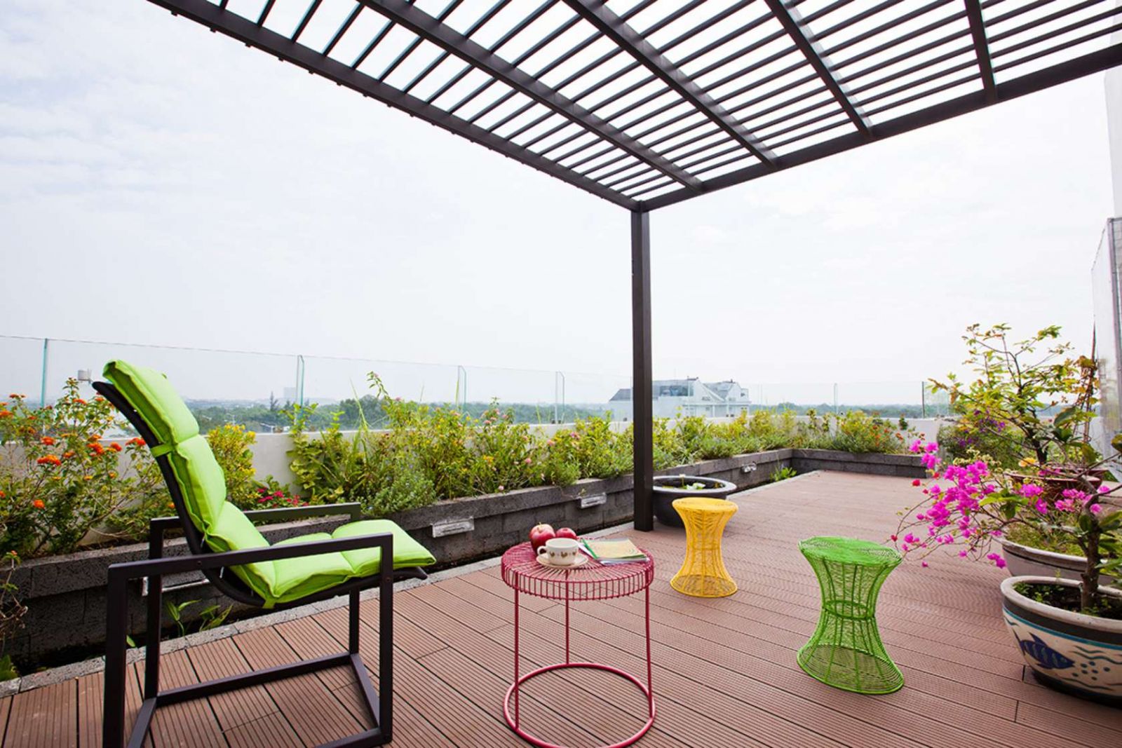 Ngôi nhà có sân vườn cực đẹp ở Sài Gòn khiến báo Tây không tiếc lời khen ngợi