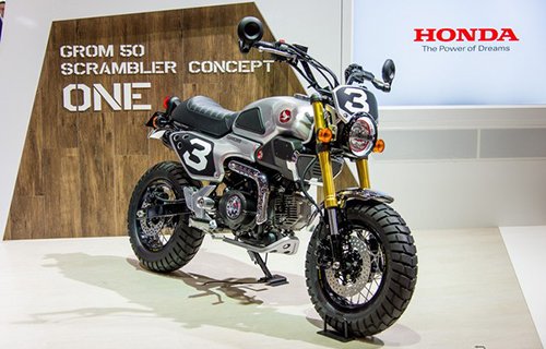 Cận cảnh cặp đôi Honda Grom 50 Scrambler siêu đáng yêu