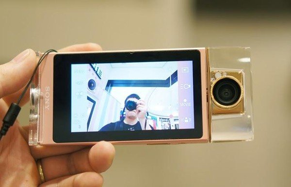 3 dòng máy ảnh chuyên dụng dành cho các tín đồ selfie