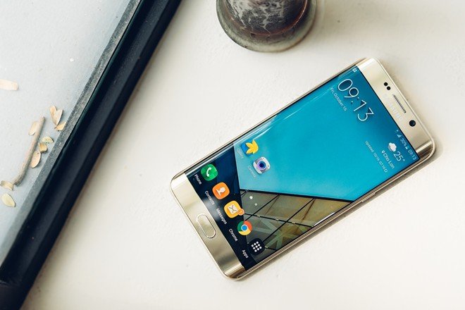 Giới công nghệ nói gì về Galaxy S6 edge+?