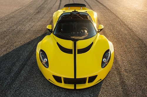 Siêu xe Hennessey Venom GT 2016 đã mạnh nay còn “khủng” hơn