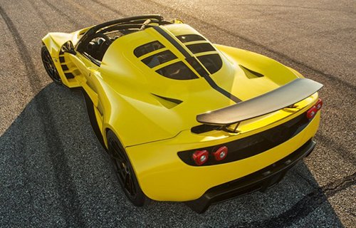 Siêu xe Hennessey Venom GT 2016 đã mạnh nay còn “khủng” hơn