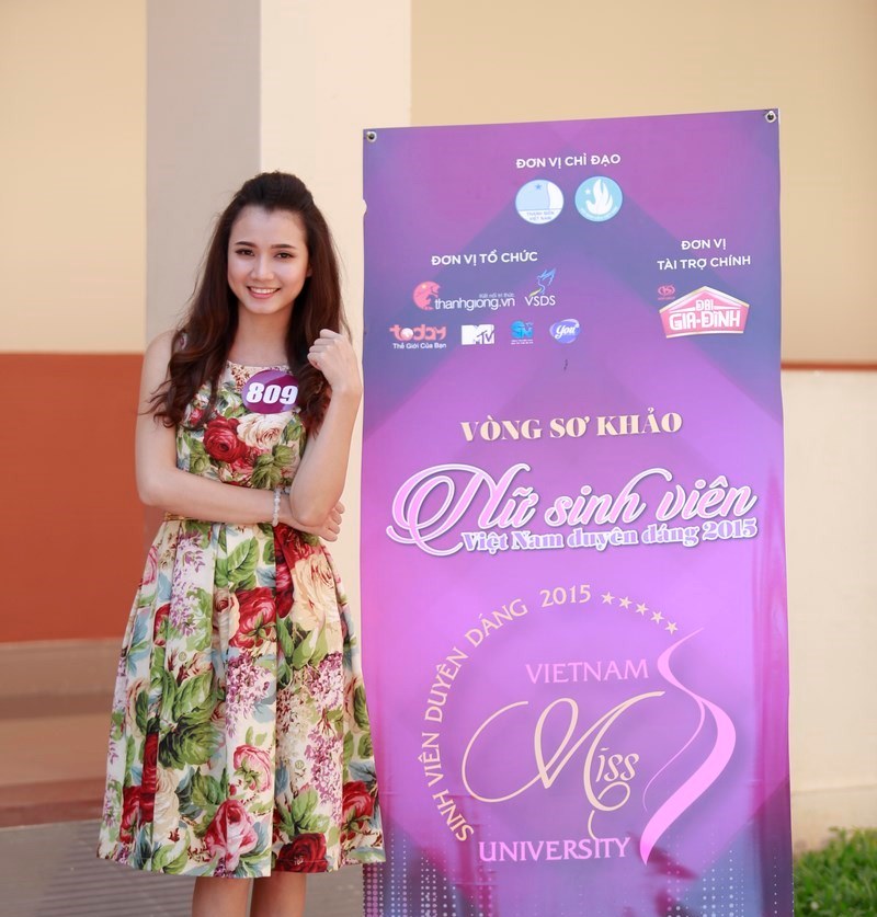 Nữ sinh Sài thành khoe tài, sắc tại vòng Sơ khảo cuộc thi VMU 2015