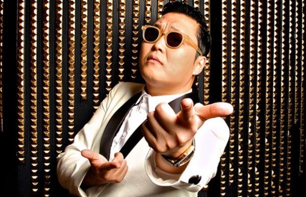 Không diễn ở Việt Nam, Psy tung album mới