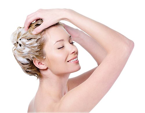 Mách bạn cách bảo vệ mái tóc trong mùa hanh khô