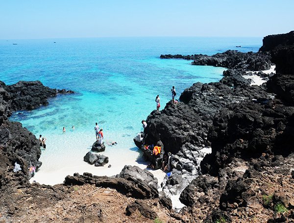 Phong cảnh thơ mộng trên đảo Lý Sơn