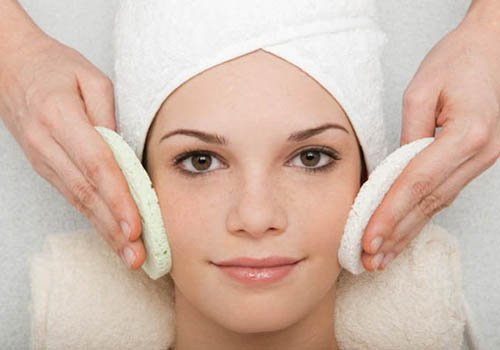 Sai lầm phổ biến khi làm sạch da khiến mặt ngày càng nhiều mụn