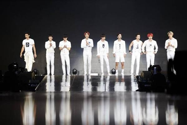 EXO vượt mặt Jang Geun Suk ở Nhật Bản