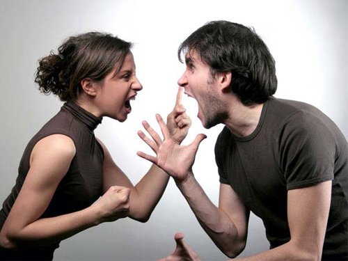 3 điều nhất định không được nói lúc vợ chồng cãi vã