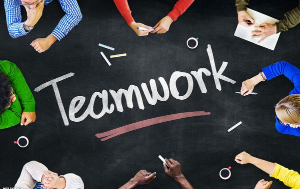 Làm thế nào để "teamwork" với sinh viên quốc tế thật hiệu quả?