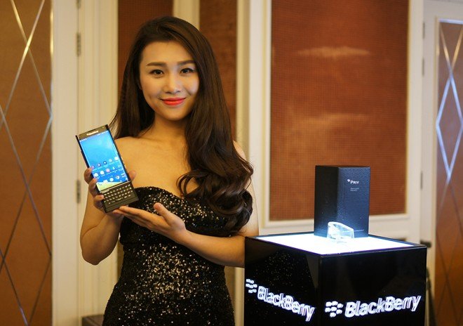 BlackBerry Priv ra mắt tại Việt Nam, giá 18,5 triệu đồng
