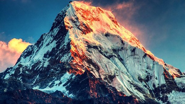 Everest có là đỉnh núi cao nhất thế giới?