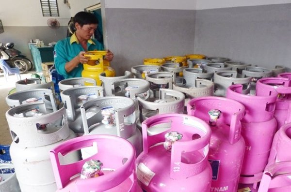 Giá gas tiếp tục tăng từ 1/12