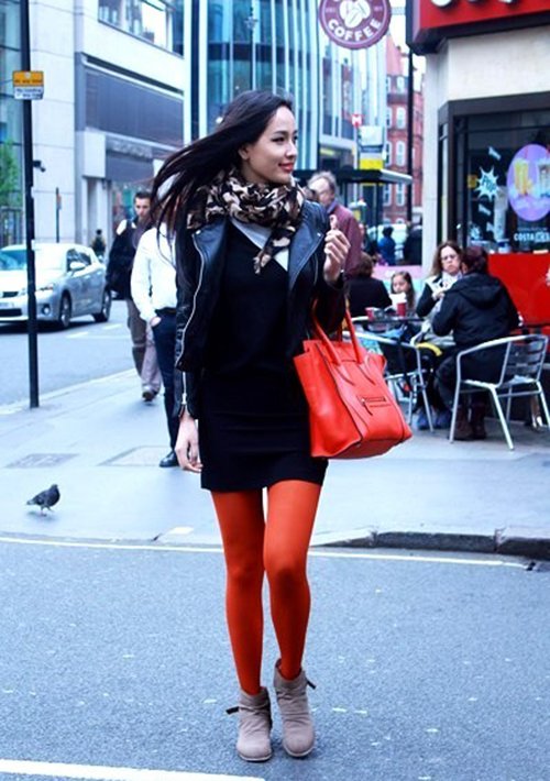 Những kiểu mix đồ với khăn siêu điệu, cá tính của sao Việt