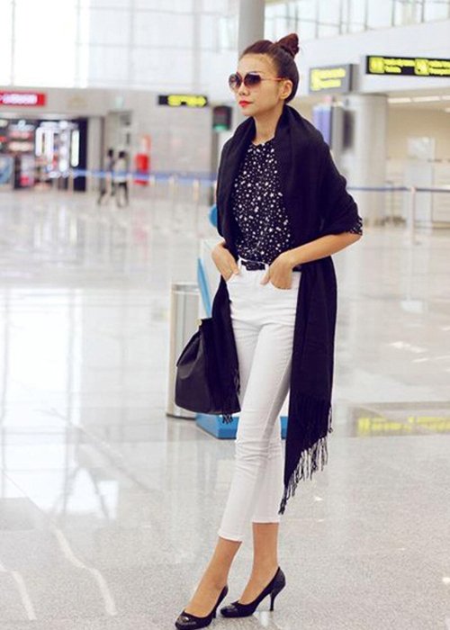 Những kiểu mix đồ với khăn siêu điệu, cá tính của sao Việt