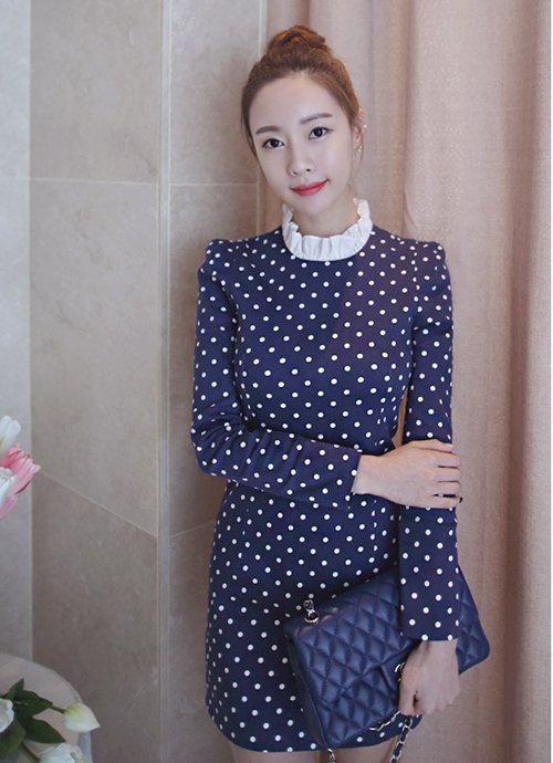 Váy liền phong cách Hàn "ăn gian tuổi" cho quý cô công sở