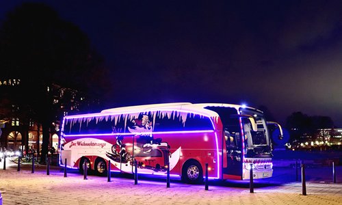 Mercedes-Benz Christmas Travego – Xe buýt "độc" dành cho dịp Giáng sinh