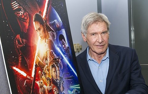 Harrison Ford bất ngờ để lộ chi tiết quan trọng trong Star Wars mới