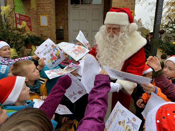 Thăm ngôi làng ông già Noel ở Đức